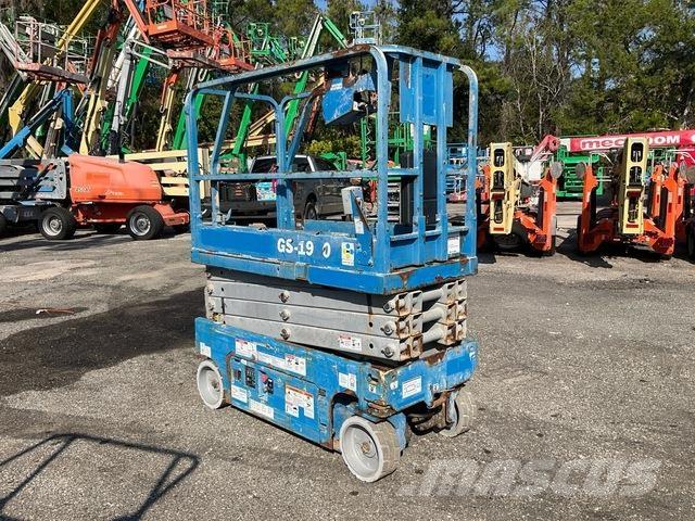 Genie GS-1930 Scissor lifts