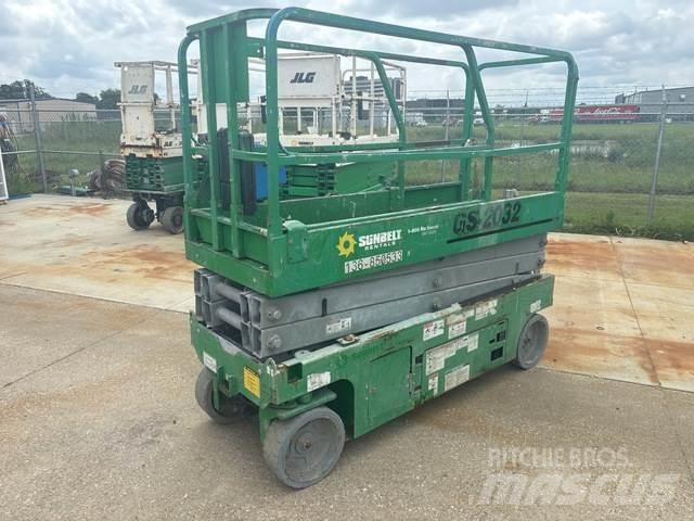 Genie GS-2032 Scissor lifts