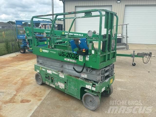 Genie GS-2032 Scissor lifts
