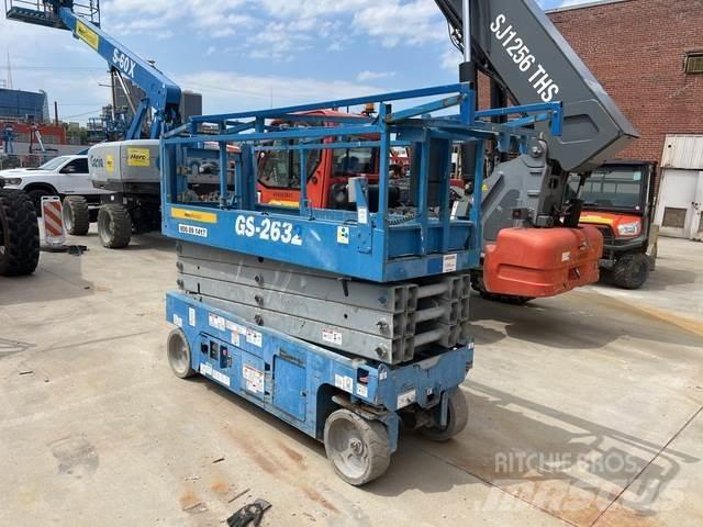 Genie GS-2632 Scissor lifts