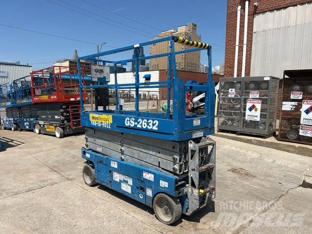 Genie GS-2632 Scissor lifts