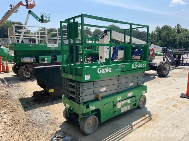 Genie GS-2632 Scissor lifts