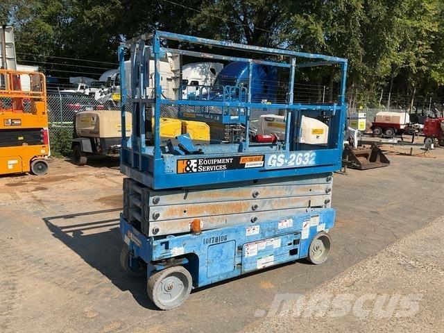 Genie GS-2632 Scissor lifts