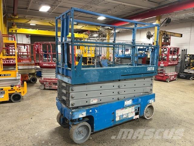 Genie GS-2632 Scissor lifts