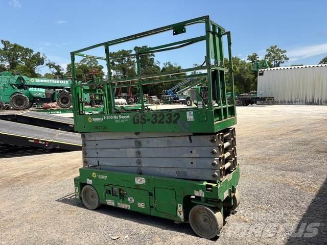 Genie GS-3232 Scissor lifts
