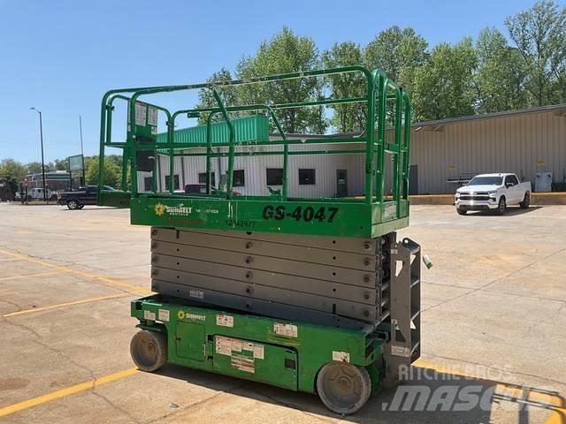 Genie GS-4047 Scissor lifts