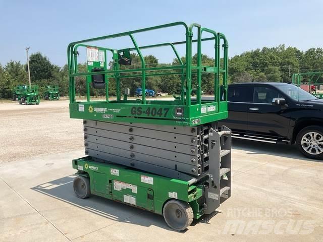 Genie GS-4047 Scissor lifts