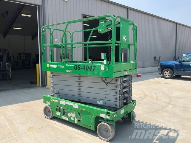 Genie GS-4047 Scissor lifts