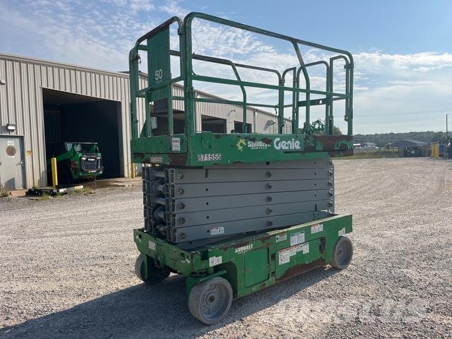 Genie GS-4047 Scissor lifts