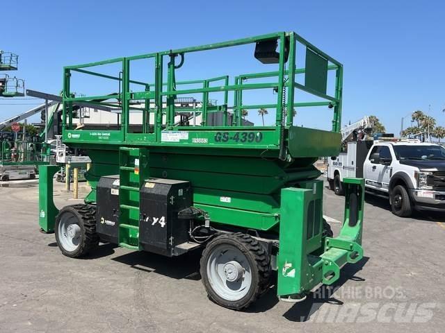 Genie GS-4390 Scissor lifts