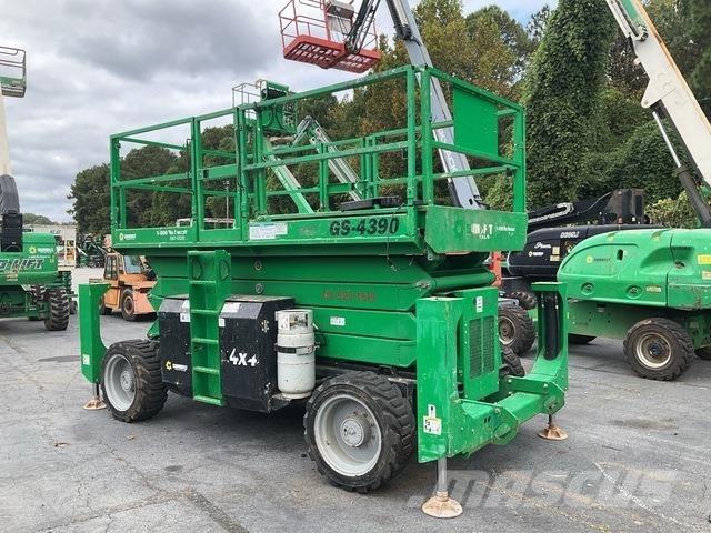 Genie GS-4390 Scissor lifts