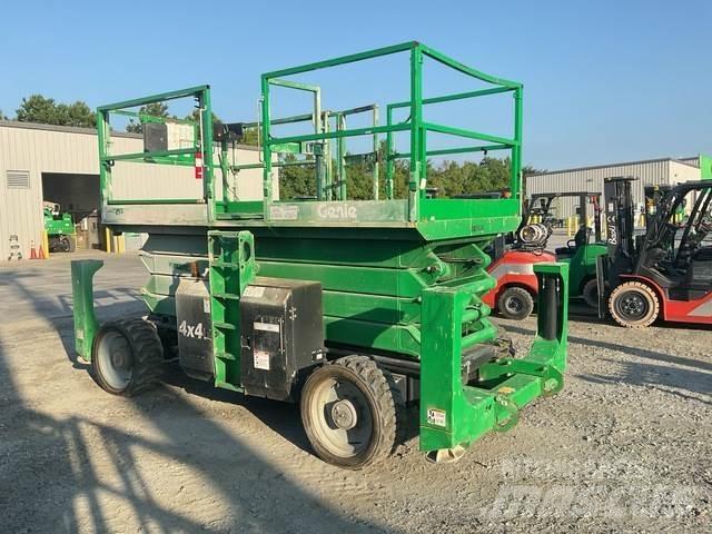 Genie GS-4390 Scissor lifts