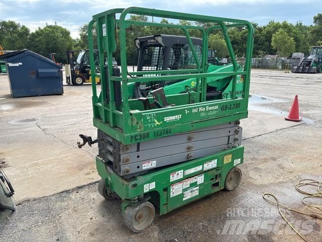 Genie GS1930 Scissor lifts