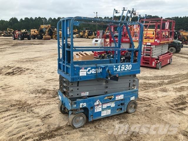 Genie GS1930 Scissor lifts