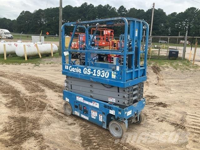 Genie GS1930 Scissor lifts