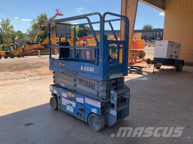 Genie GS1930 Scissor lifts