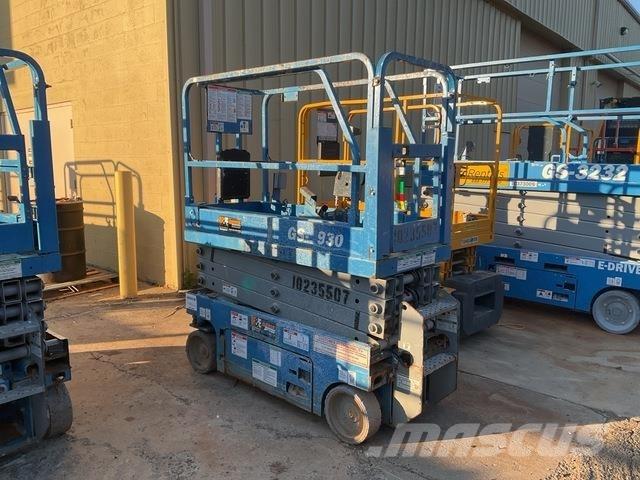 Genie GS1930 Scissor lifts