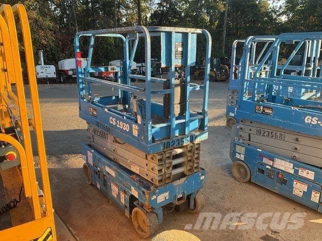 Genie GS1930 Scissor lifts