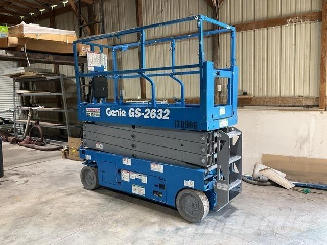 Genie GS2632 Scissor lifts
