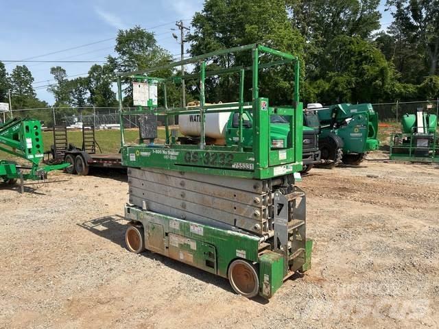 Genie GS3232 Scissor lifts