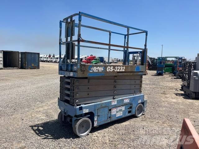 Genie GS3232 Scissor lifts