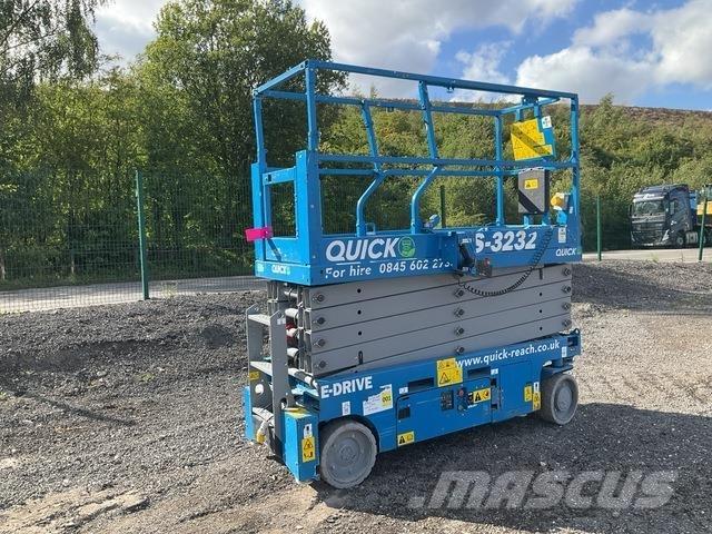 Genie GS3232 Scissor lifts