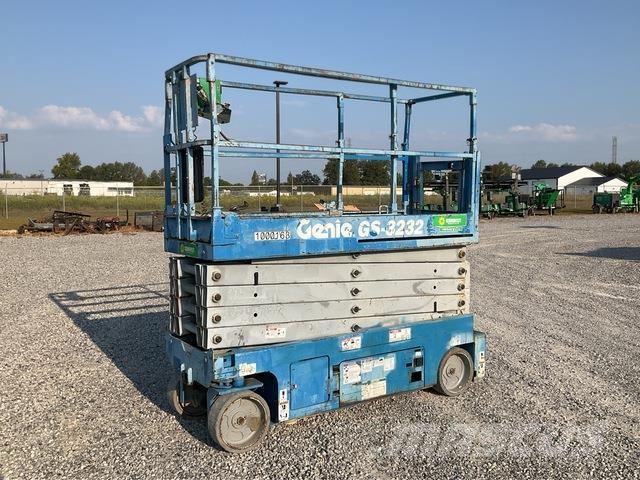 Genie GS3232 Scissor lifts