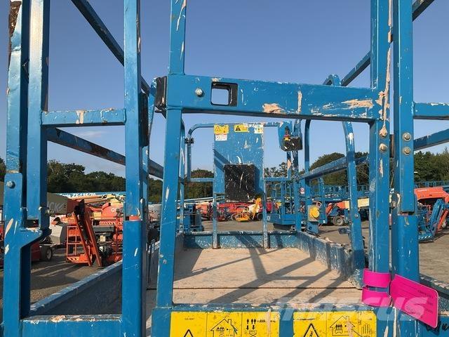 Genie GS4047 Scissor lifts