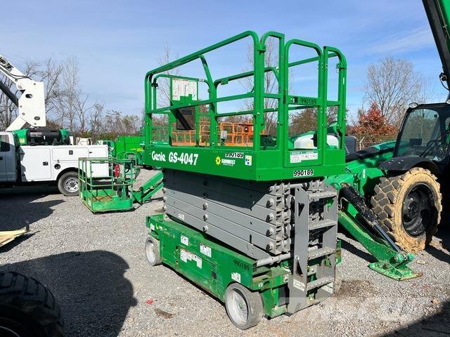 Genie GS4047DC Scissor lifts