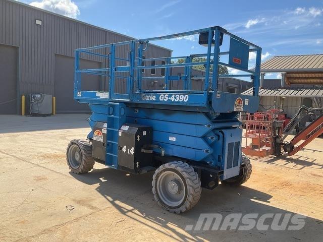 Genie GS4390 Scissor lifts
