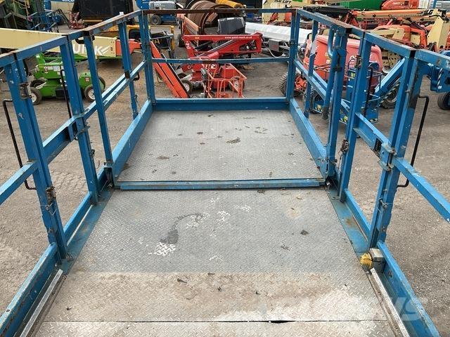 Genie GS5390 Scissor lifts