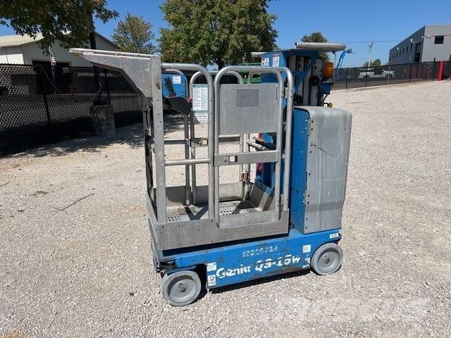 Genie QS-15 Vertical mast lifts