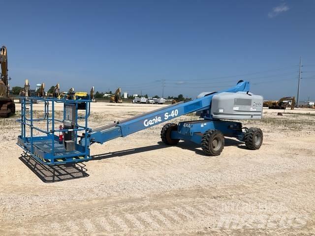 Genie S-40 Construction - Others