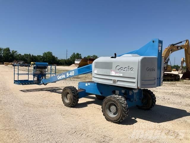 Genie S-40 Construction - Others