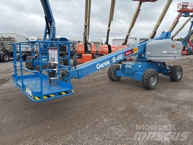 Genie S-40 Construction - Others