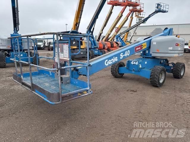 Genie S-40 Construction - Others
