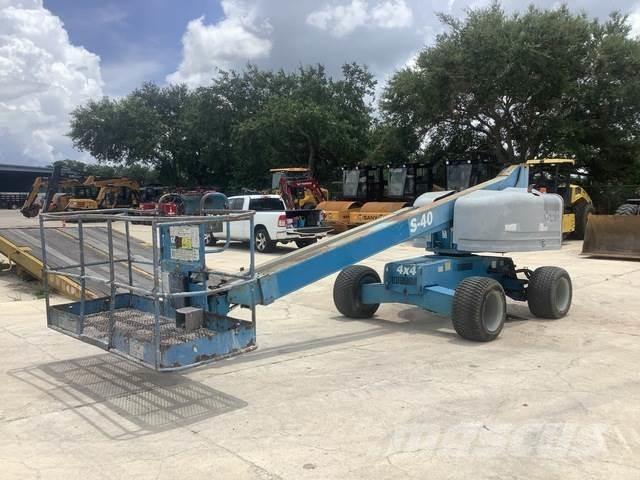 Genie S-40 Construction - Others