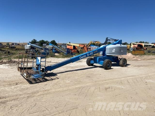 Genie S-40 Construction - Others