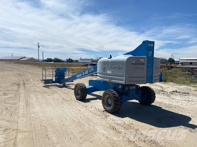 Genie S-40 Construction - Others