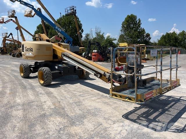 Genie S-40XC Telescopic boom lifts