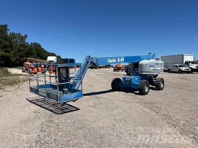 Genie S-45 Construction - Others