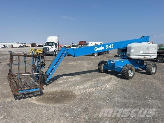 Genie S-45 Construction - Others