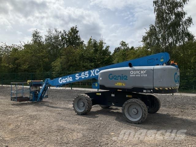 Genie S-65XC Telescopic boom lifts