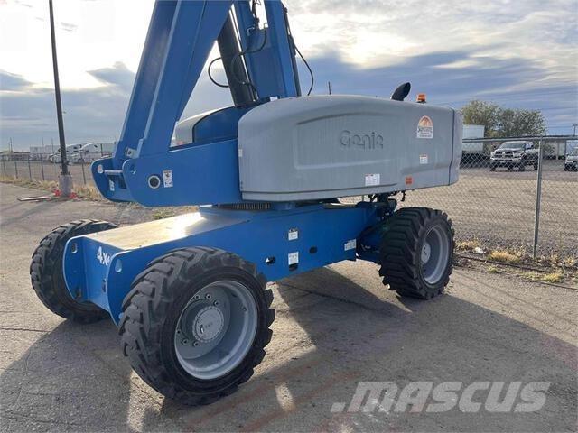Genie S-80X Telescopic boom lifts