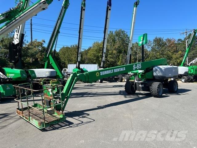 Genie S-85 Telescopic boom lifts