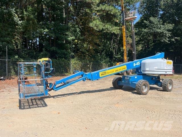 Genie S45 Telescopic boom lifts