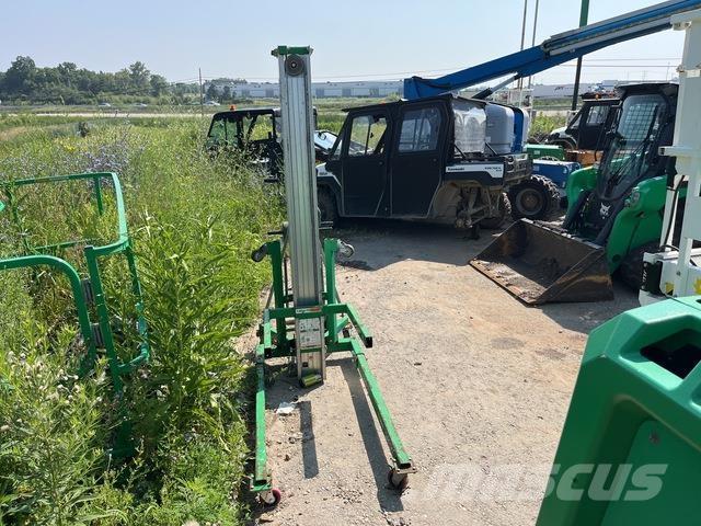 Genie SLC-24 Winches, hoists and material lifts