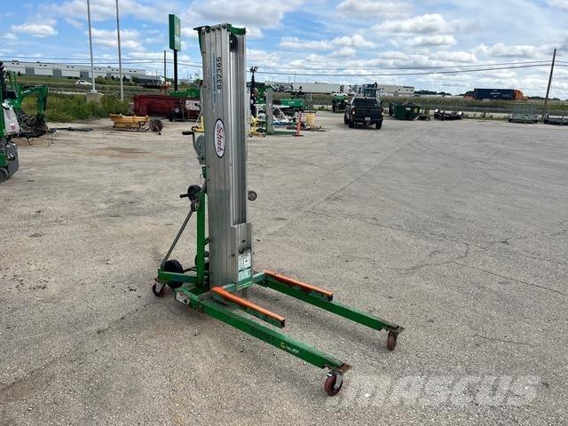 Genie SLC24 Winches, hoists and material lifts