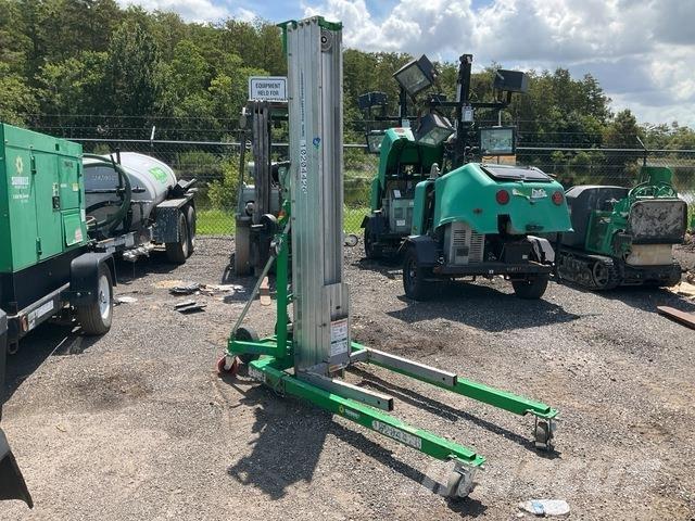 Genie SLC24 Winches, hoists and material lifts