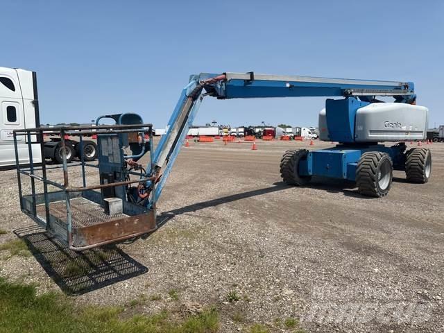 Genie Z-80/60 Articulated boom lifts